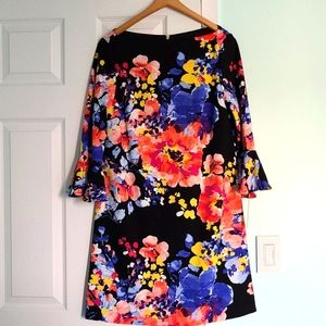 Tahari Women colorful dress size 8